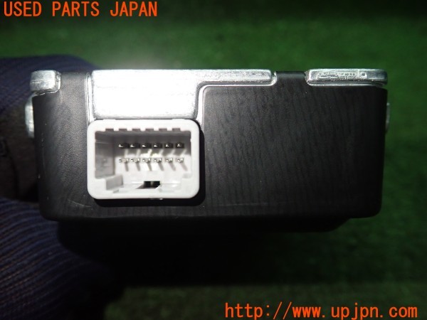 3UPJ=9229080560]カムリ ハイブリッド WS(AXVH70)純正 8646C-06070 フロントカメラ 中古_4