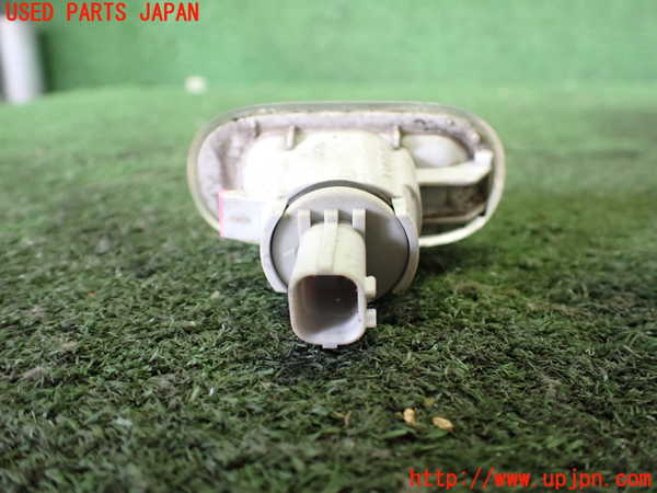 2UPJ-9229091160]シビック タイプR(FD2)右ウィンカーレンズ (ジャンク品) 中古_3