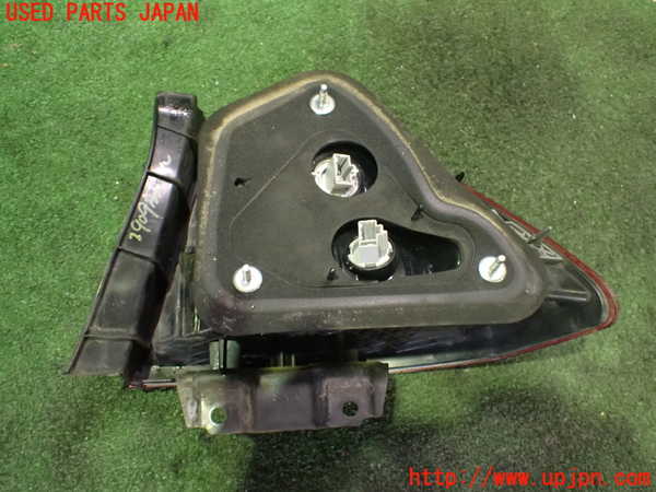 2UPJ-9229091536]シビック タイプR(FD2)左テールランプ 中古_3