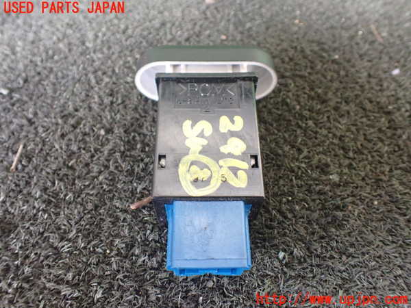 1UPJ-9229126307]デリカD：5(CV2W)スイッチ2(パワードア) 中古_2