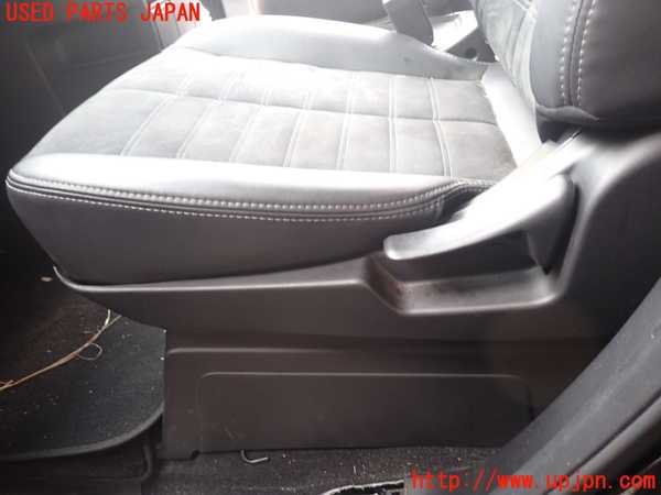 1UPJ-9229127065]デリカD：5(CV2W)助手席シート 中古_4