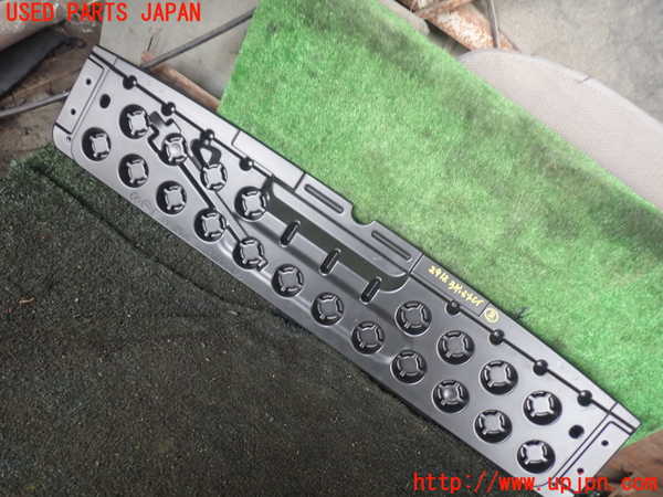 1UPJ-9229127772]デリカD：5(CV2W)ラゲッジトレイ2 中古_2