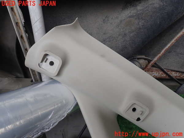 1UPJ-9229127660]デリカD：5(CV2W)左フロントピラートリム 中古_2