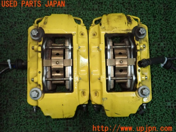 3UPJ=9229130301]アバルト 695 エッセエッセ(型式不明)brembo ブレンボ フロントキャリパー 中古_3