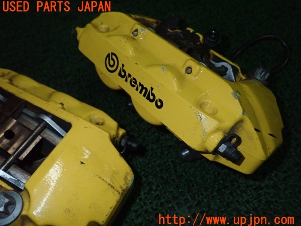 3UPJ=9229130301]アバルト 695 エッセエッセ(型式不明)brembo ブレンボ フロントキャリパー 中古_5