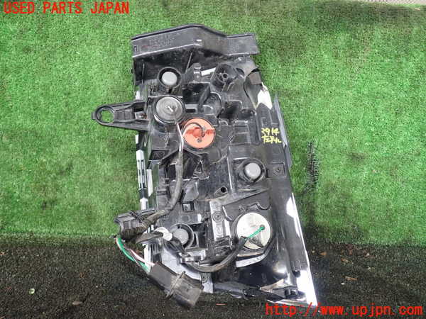 1UPJ-9229141536]デリカD：5(CV1W)左テールランプ ジャンク部品取り_4