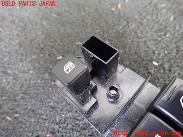 1UPJ-9229146240]デリカD：5(CV1W)右前パワーウィンドウスイッチ 中古_2