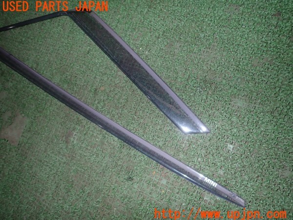 3UPJ=9229160062]BMW ミニ(MINI)クーパー(XM15 F56)純正 ルーフバイザー ドアバイザー フロント側 中古_3