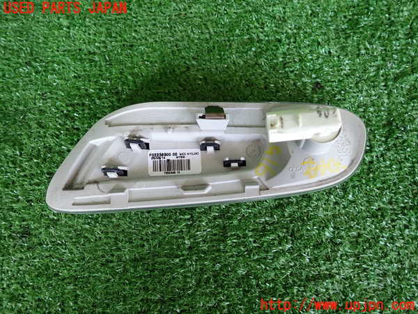2UPJ-9229161160]BMW ミニ(MINI)クーパー(XM15)右ウィンカーレンズ 中古_2