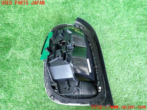 2UPJ-9229161530]BMW ミニ(MINI)クーパー(XM15)右テールランプ 中古_3