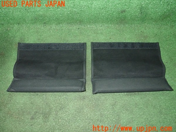 3UPJ=9229170001]ポルシェ マカン ターボ(95BCTL 95B型)社外 シートベルトパッド 中古_5