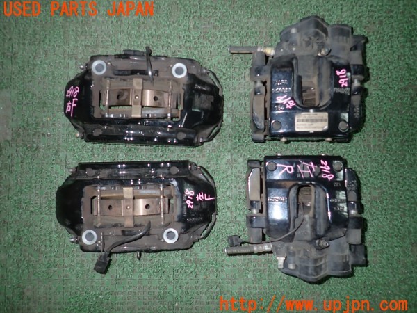 3UPJ=9229180301]マセラティ ギブリ(MG30C M157)純正 キャリパー 1台分 中古_3