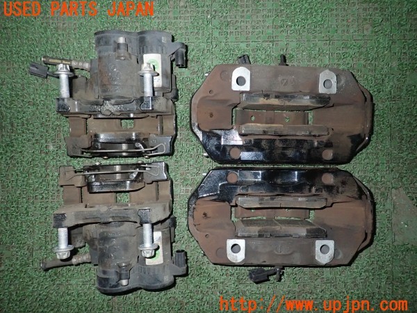 3UPJ=9229180301]マセラティ ギブリ(MG30C M157)純正 キャリパー 1台分 中古_4