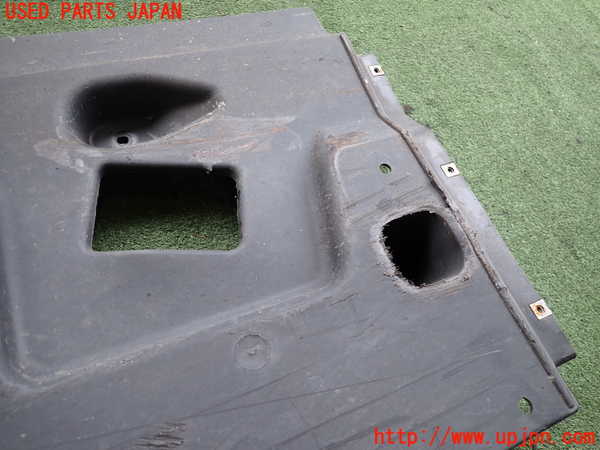 2UPJ-9229181722]マセラティ・ギブリ(MG30C)アンダーカバー2 中古_2