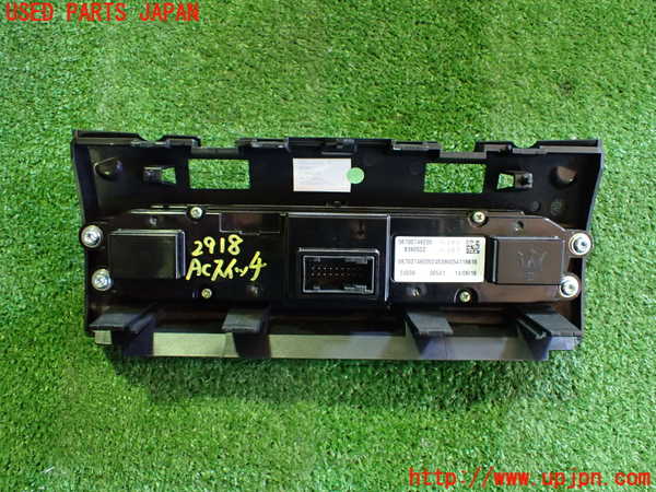 2UPJ-9229186066]マセラティ・ギブリ(MG30C)エアコンスイッチ1 中古_2