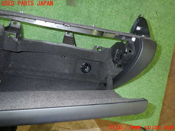 2UPJ-9229187516]マセラティ・ギブリ(MG30C)グローブボックス1 中古_3
