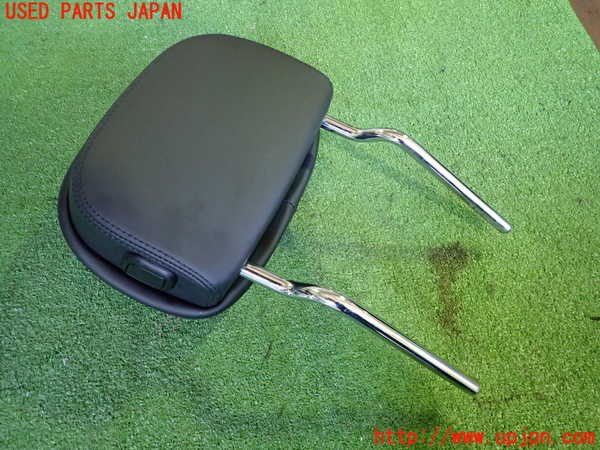 2UPJ-9229187040]マセラティ・ギブリ(MG30C)運転席ヘッドレスト ジャンク品 中古_2