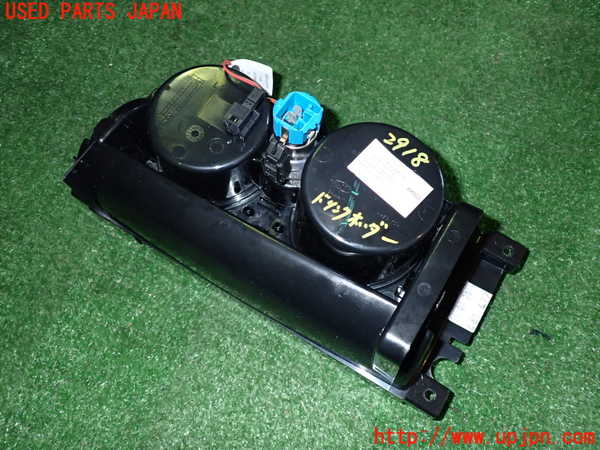 2UPJ-9229187810]マセラティ・ギブリ(MG30C)ドリンクホルダー 中古_3