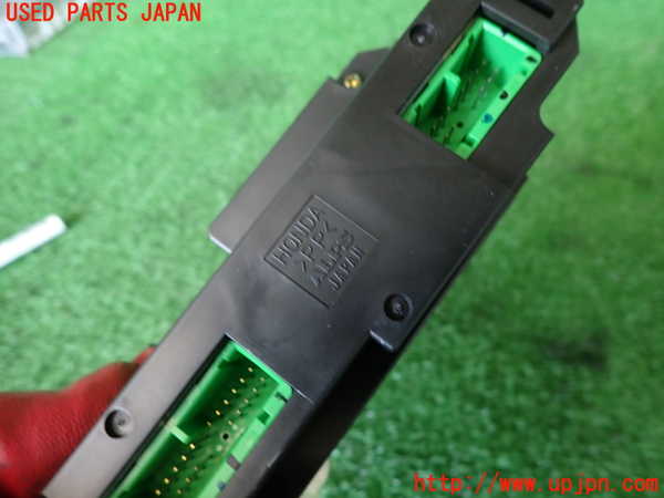 2UPJ-9229196066]シビック タイプR(EP3)エアコンスイッチ1 中古_3