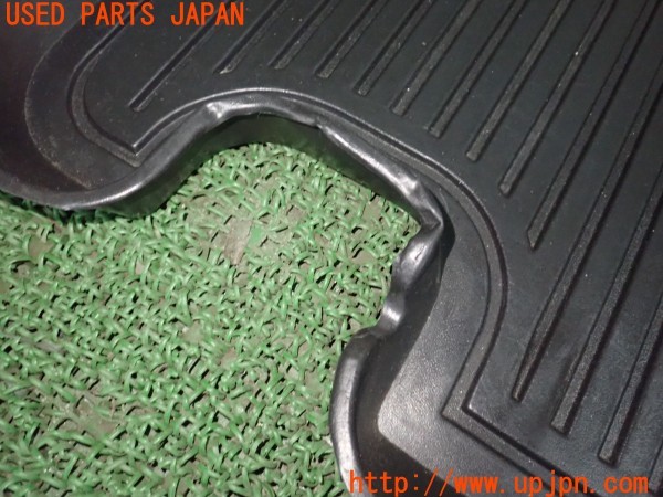 3UPJ=9229200634]キャデラック CTS スポーツセダン(X322B)純正 リアカーゴマット トランクマット ラゲッジトレイ 中古_4