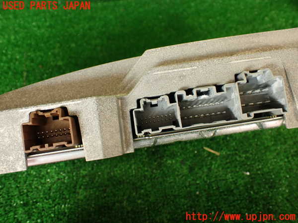 2UPJ-9229206525]キャデラック・CTS スポーツセダン(X322B)アンプ (左ハンドル) 中古_3