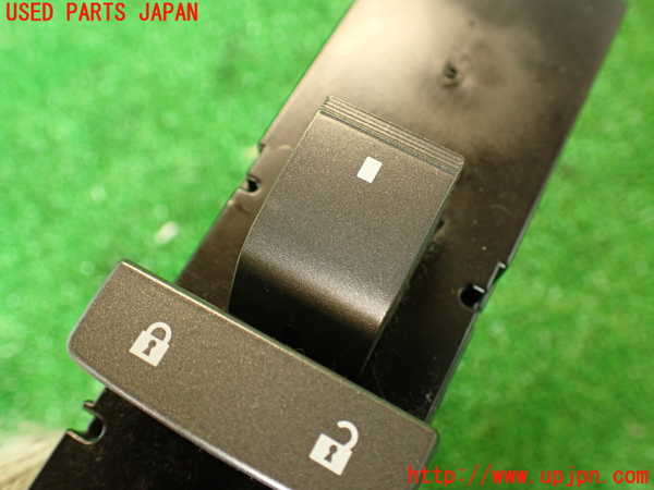 2UPJ-9229206240]キャデラック・CTS スポーツセダン(X322B)右前パワーウィンドウスイッチ (左ハンドル) 中古_2