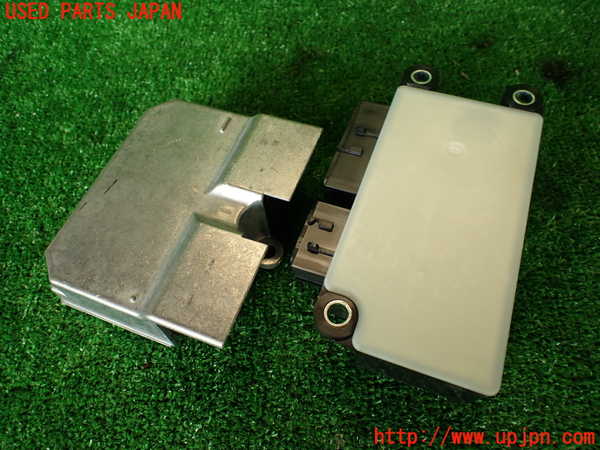 2UPJ-9229206145]キャデラック・CTS スポーツセダン(X322B)エアバッグコンピューター (左ハンドル) 中古_2