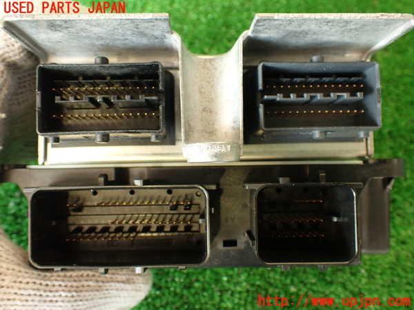 2UPJ-9229206145]キャデラック・CTS スポーツセダン(X322B)エアバッグコンピューター (左ハンドル) 中古_3