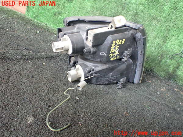 1UPJ-9229231152]パジェロ(V45W)左コーナーランプ 中古_2