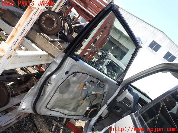 1UPJ-9229231260]パジェロ(V45W)左前ドア M2H3 中古_4