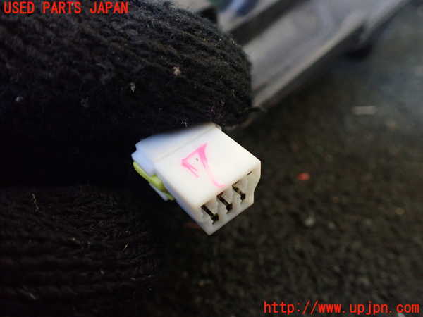 1UPJ-9229231210]パジェロ(V45W)右ドアミラー 中古_4