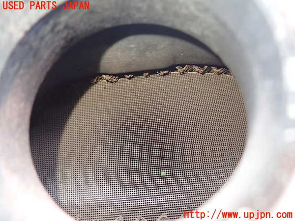 1UPJ-9229232661]パジェロ(V45W)触媒1 中古_3
