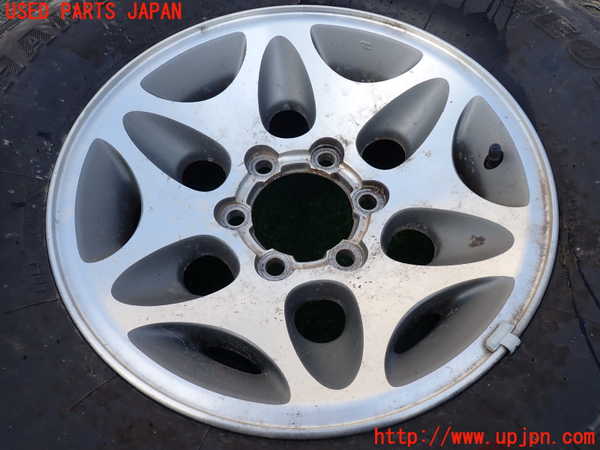 1UPJ-9229239032]パジェロ(V45W)タイヤ　ホイール　1本② 265/70R16 中古_2