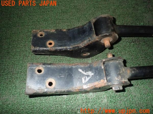 3UPJ=9229240436]ハイラックスサーフ(KZN130W)社外 リアロアアーム リアアッパー・ロア延長ブラケット リフトアップ 中古_2