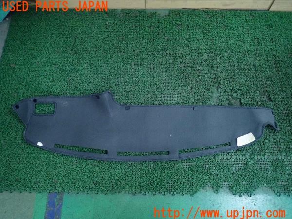 3UPJ=9229240619]ハイラックスサーフ(KZN130W)COVERKING ダッシュボードカバー マット 中古_4