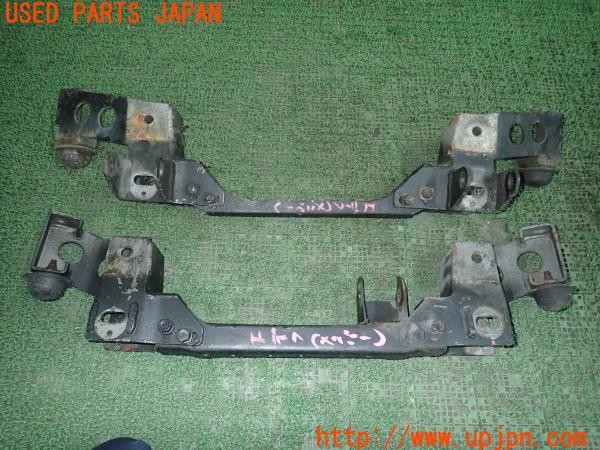 3UPJ=9229240700]ハイラックスサーフ(KZN130W)社外 フロントデフメンバー ブラケット マウント リフトアップ 中古_2