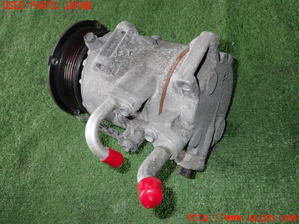 1UPJ-9229256025]エスティマ(ACR55W)エアコンコンプレッサー 中古_3