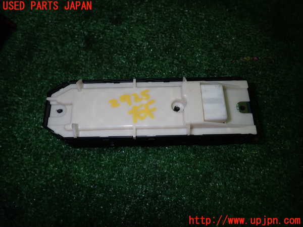 1UPJ-9229256240]エスティマ(ACR55W)右前パワーウィンドウスイッチ 中古_2