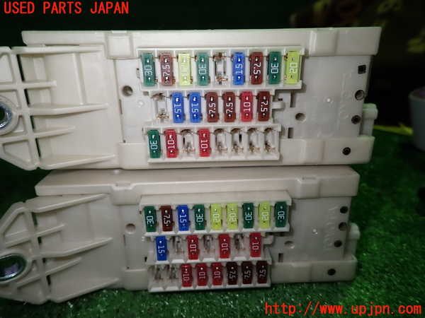 1UPJ-9229256743]エスティマ(ACR55W)ヒューズボックス3 中古_5