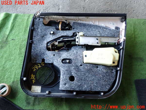 1UPJ-9229251264]エスティマ(ACR55W)左前ドア内張り 中古_5