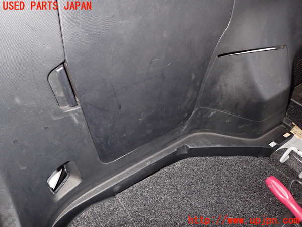 1UPJ-9229257680]エスティマ(ACR55W)左リアピラートリム 中古_5
