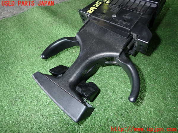1UPJ-9229257810]エスティマ(ACR55W)ドリンクホルダー 中古_4