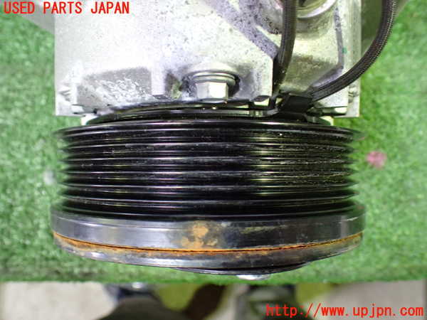 1UPJ-9229266025]レヴォーグ(VN5)エアコンコンプレッサー 中古_2