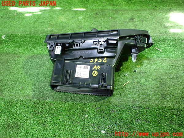 1UPJ-9229267526]レヴォーグ(VN5)エアコン吹き出し口1 (右) 中古_3