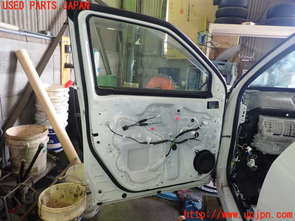 1UPJ-9229271260]ヤリス(YARIS) クロス ハイブリッド(MXPJ10)左前ドア AGC M2H3K 中古_3