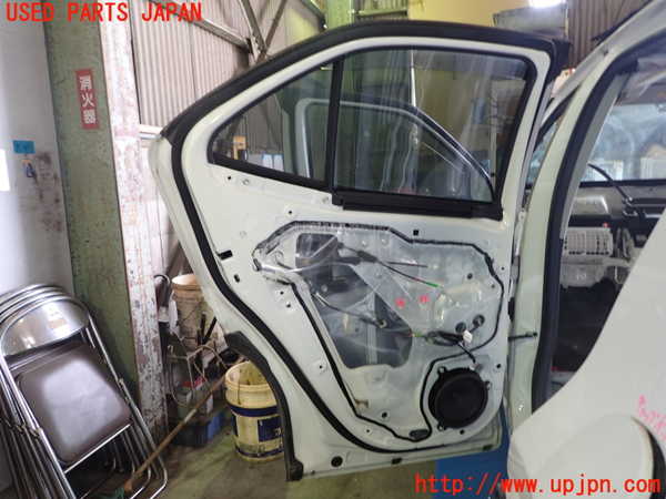 1UPJ-9229271320]ヤリス(YARIS) クロス ハイブリッド(MXPJ10)左後ドア AGC M2L3 中古_3