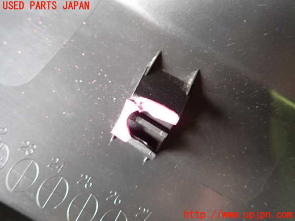 1UPJ-9229271322]ヤリス(YARIS) クロス ハイブリッド(MXPJ10)左後ドアパネル 中古_4