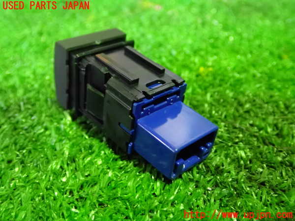 1UPJ-9229276308]ヤリス(YARIS) クロス ハイブリッド(MXPJ10)スイッチ3 (オートヘッドライト) 中古_3