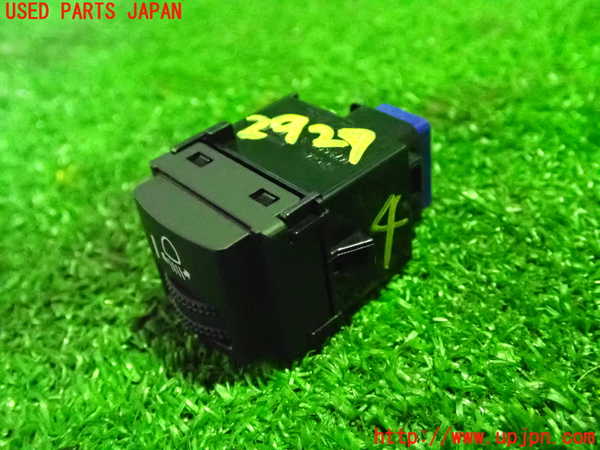 1UPJ-9229276309]ヤリス(YARIS) クロス ハイブリッド(MXPJ10)スイッチ4 (ヘッドランプレベリング) 中古_2