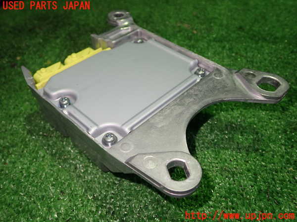 1UPJ-9229276145]ヤリス(YARIS) クロス ハイブリッド(MXPJ10)エアバッグコンピューター 【展開済 ジャンク】_3